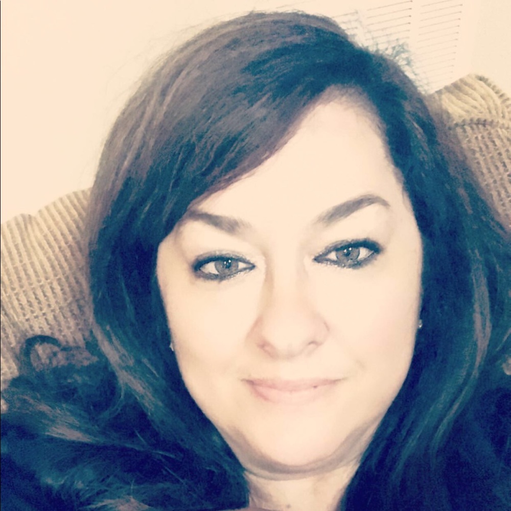 Meet your Posher, Lynne